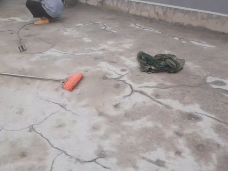 cách chống thấm sân thượng bị nứt