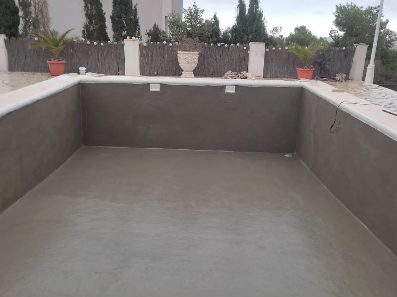 Chống thấm bể bơi