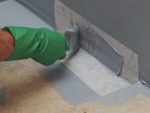 Chống thấm chân tường