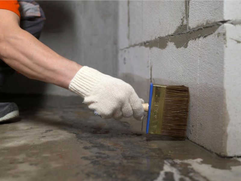 Chống thấm chân tường