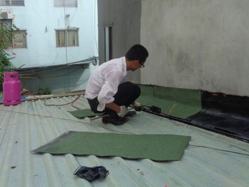 cách chống thấm tường nhà liền kề