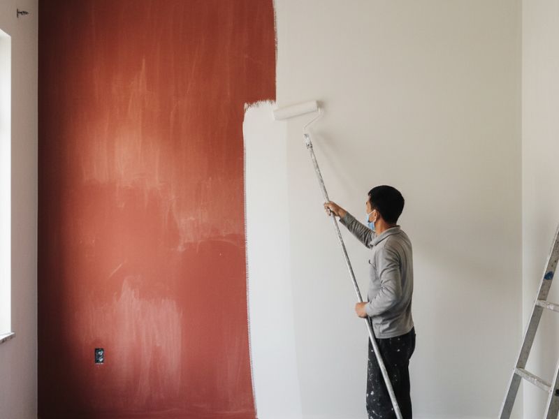 Sơn lại nhà cũ có cần sơn lót không